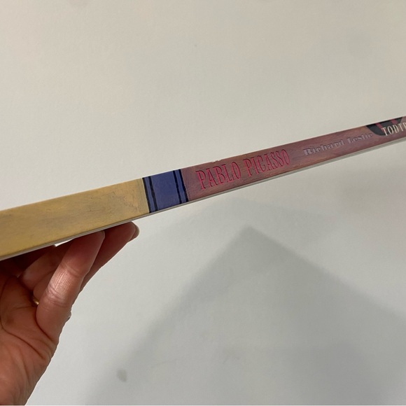 Pablo Picasso A Modern Master By: Richard Leslie Hardcover Art Book - Picture 5 of 9